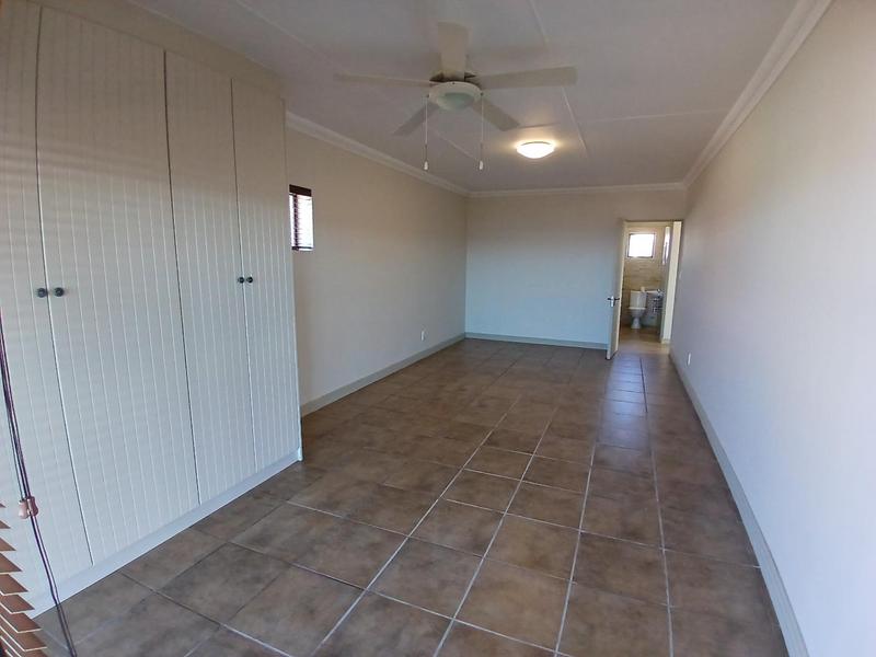 4 Bedroom Property for Sale in Stilbaai Wes Western Cape